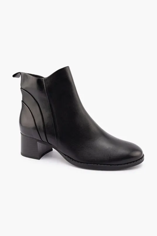 Tania