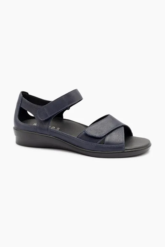 Tasha Plain